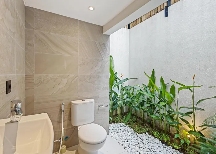 Villa New 3 Bedroom Luxury In Umalas