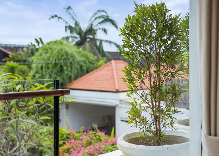 New 3 Bedroom Luxury In Umalas Villa *