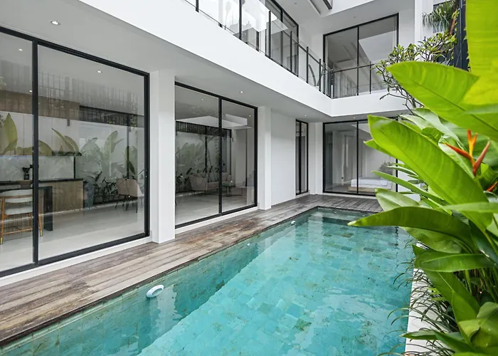 New 3 Bedroom Luxury In Umalas Villa Canggu (Bali)
